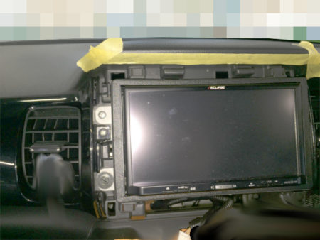 N Boxのドライブレコーダー取り付け 取り付け位置と電源情報 カーサポ みんなのカーライフをサポート